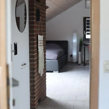 1 Zi Dg-apartment In Bad Friedrichshall-jagstfeld Daire *